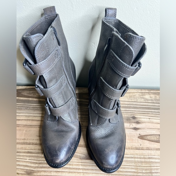 Vince Camuto Dassia Boot Buckles Grey Heeled 6 Leather 36 - Picture 3 of 10